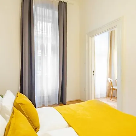 Quiet Comfort - Central Buda Budapest Kültér fotó